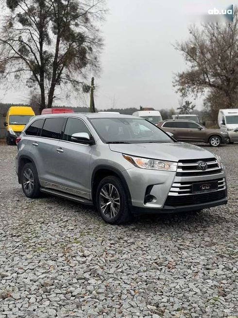 Toyota Highlander 2017 - фото 7