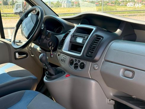 Renault Trafic 2014 серый - фото 14