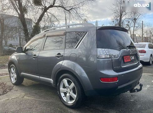 Mitsubishi Outlander 2006 - фото 11