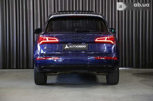 Audi Q5 2017 - фото 6