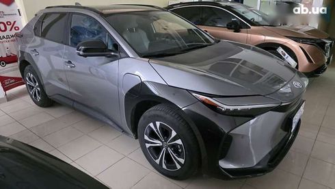 Toyota bZ 2023 - фото 3