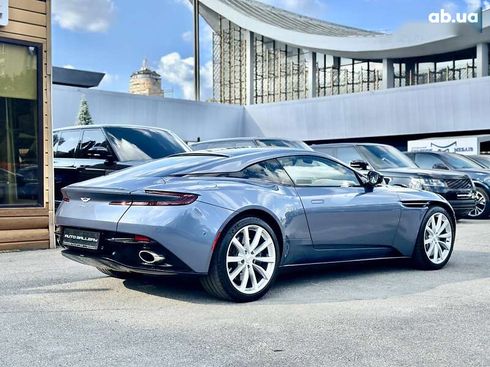 Aston Martin DB11 2017 - фото 4