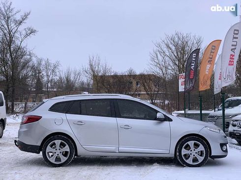 Renault Megane 2012 - фото 22