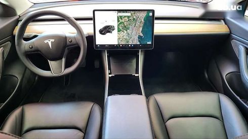 Tesla Model 3 2020 - фото 12