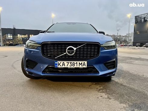 Volvo XC60 2018 - фото 2