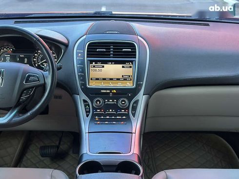 Lincoln MKX 2017 - фото 23
