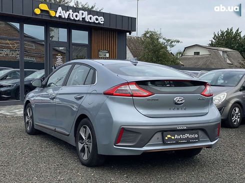 Hyundai Ioniq 2017 - фото 20