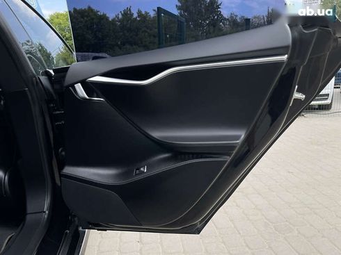 Tesla Model S 2018 - фото 30