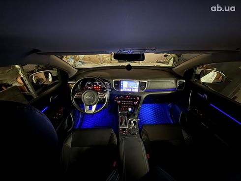 Kia Sportage 2021 белый - фото 19