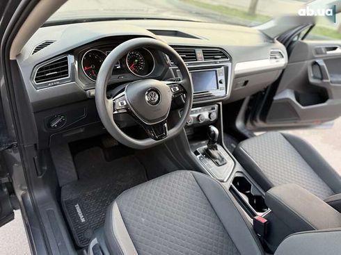 Volkswagen Tiguan 2017 - фото 17