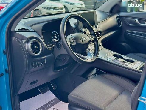 Hyundai Kona Electric 2022 - фото 13