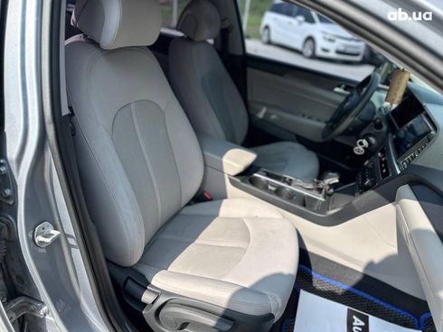 Hyundai Sonata 2014 серый - фото 28