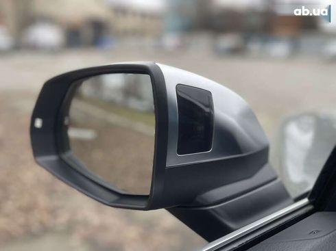 Audi SQ5 2018 - фото 19