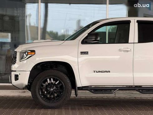 Toyota Tundra 2018 - фото 11