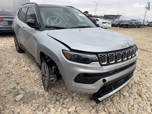 Jeep Compass 2024 - фото 6