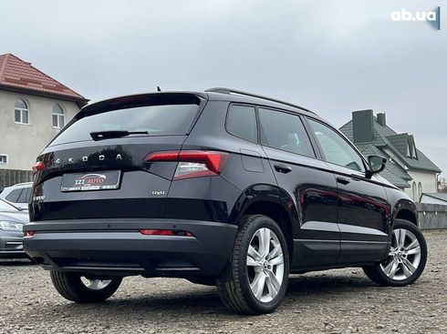 Skoda Karoq 2021 - фото 8