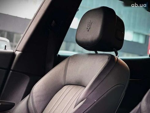 Maserati Levante 2018 - фото 30