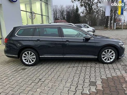 Volkswagen Passat 2018 - фото 8