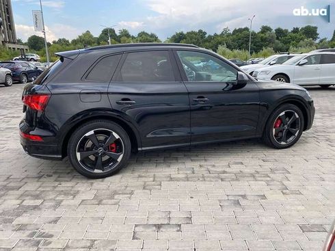 Audi SQ5 2018 - фото 12