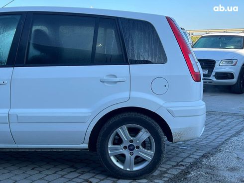 Ford Fusion 2011 белый - фото 5