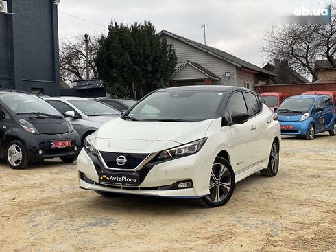 Nissan Leaf 2019 - фото 8