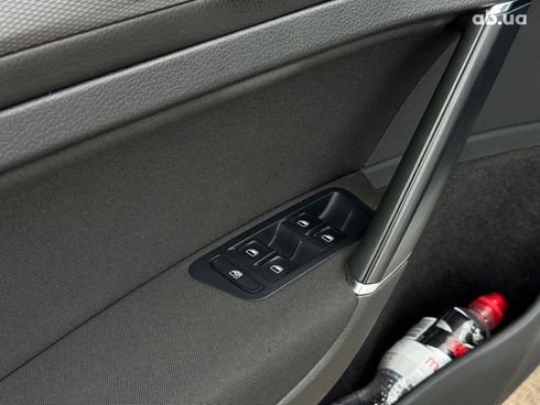 Volkswagen Golf 2015 белый - фото 18