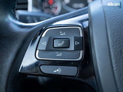 Volkswagen Touareg 2016 - фото 26