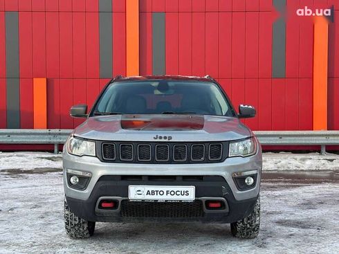 Jeep Compass 2019 - фото 2