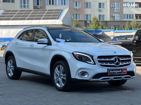 Mercedes-Benz GLA-Класс 2019 белый - фото 3