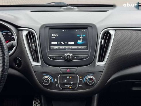 Chevrolet Malibu 2016 - фото 26
