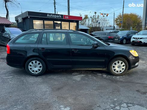 Skoda Octavia 2011 черный - фото 5