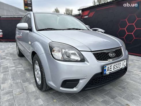 Kia Rio 2010 - фото 8