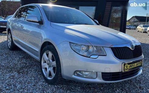 Skoda Superb 2010 - фото 2