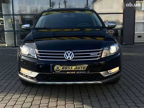 Volkswagen Passat 2015 - фото 2