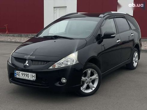Mitsubishi Grandis 2008 - фото 3