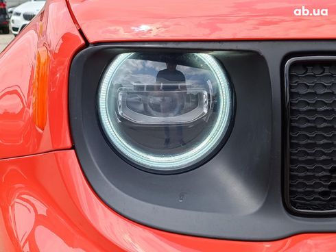 Jeep Renegade 2019 оранжевый - фото 7