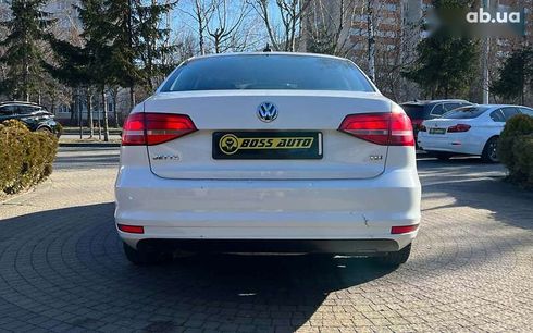Volkswagen Jetta 2015 - фото 6
