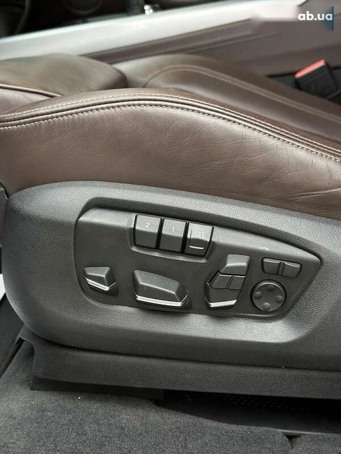 BMW X5 2016 - фото 12