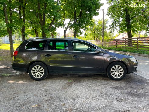 Volkswagen passat b6 2007 коричневый - фото 6