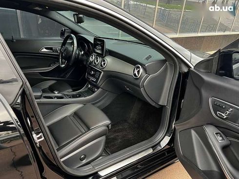 Mercedes-Benz CLA-Класс 2018 - фото 22