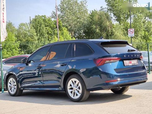 Skoda Octavia 2021 - фото 17