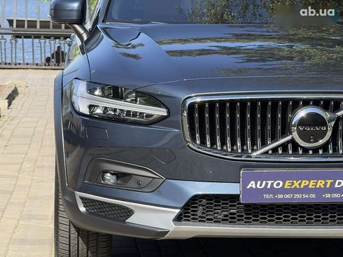 Volvo V90 Cross Country 2020 - фото 25