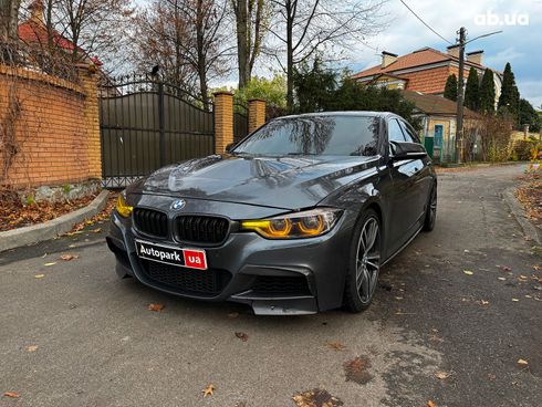 BMW 3 серия 2016 серый - фото 2