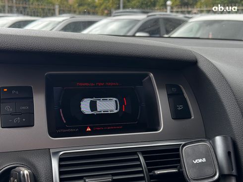 Audi Q7 2010 серый - фото 15