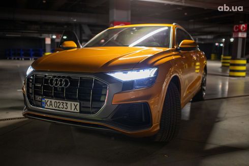 Audi Q8 2018 оранжевый - фото 16