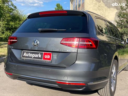 Volkswagen Passat 2016 серый - фото 5
