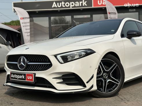 Mercedes-Benz A-Класс 2018 белый - фото 2