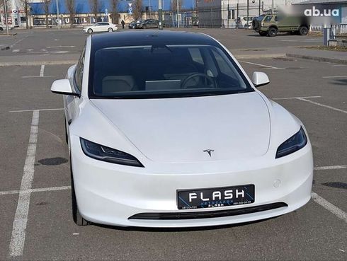 Tesla Model 3 2024 - фото 16