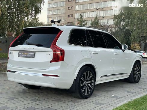 Volvo XC90 2023 - фото 10