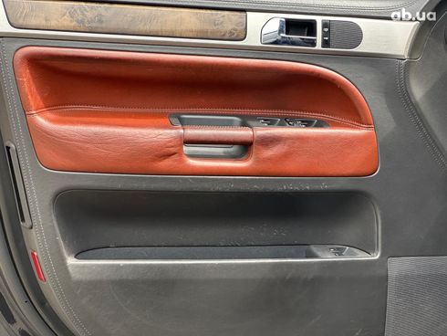 Volkswagen Touareg 2009 черный - фото 22